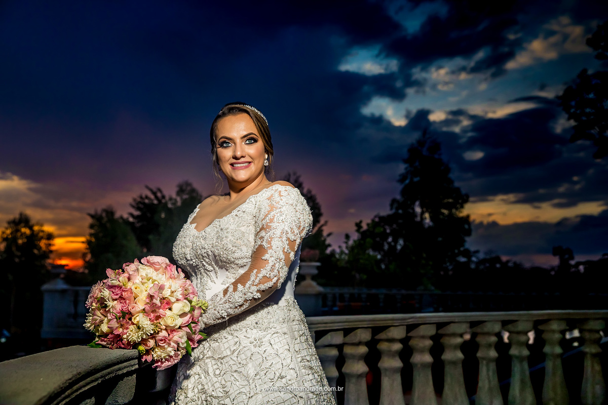 Tudo vai bem quando a noiva é simpática e amorosa, até o tempo abriu e fez um lindo por do sol.