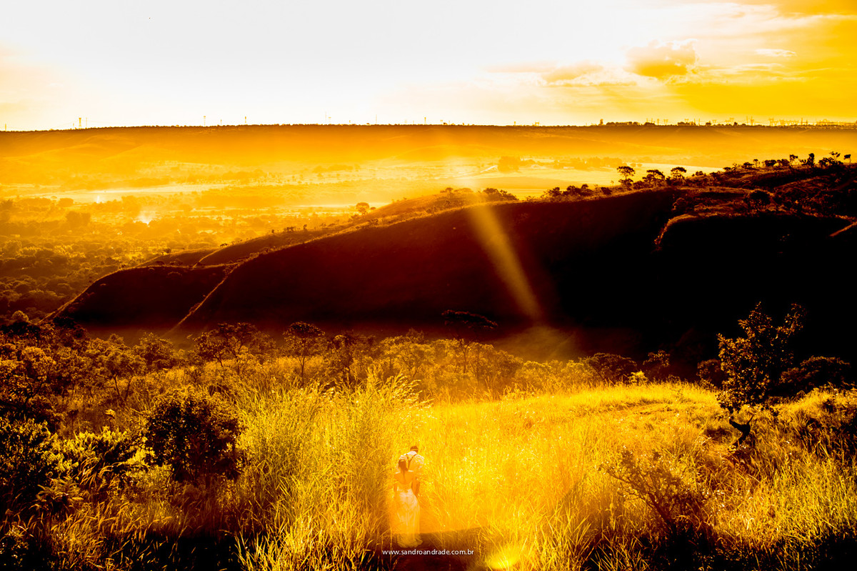 Vamos juntos, trilhar o mesmo caminho neste lindo por do sol