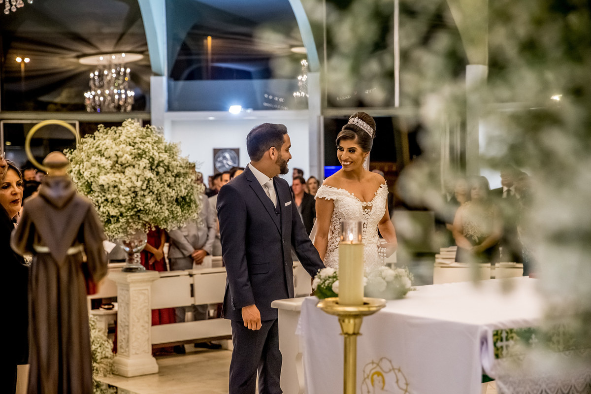 Um olhar terno e muito amor, é o que os dois transmitem quando se olham.