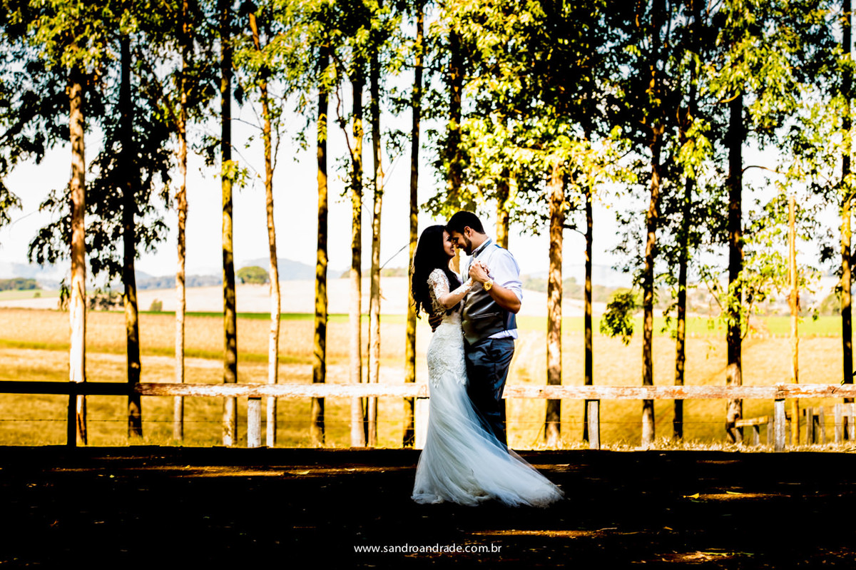 A dança dos noivos, linda fotografia de casamento
