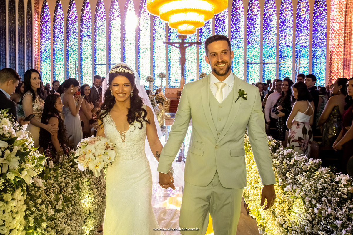 Felizes eles sorriem para seu fotografo e amigo Sandro Andrade.