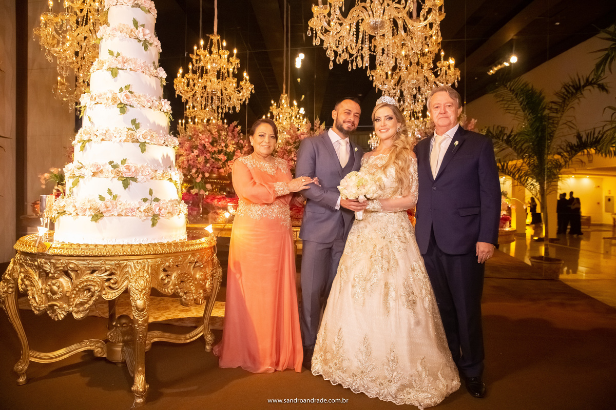 A família da noiva.