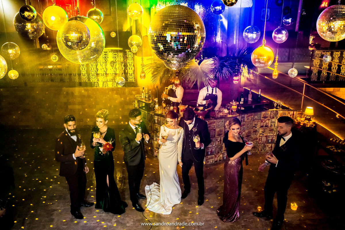 Muita luz e diversão.