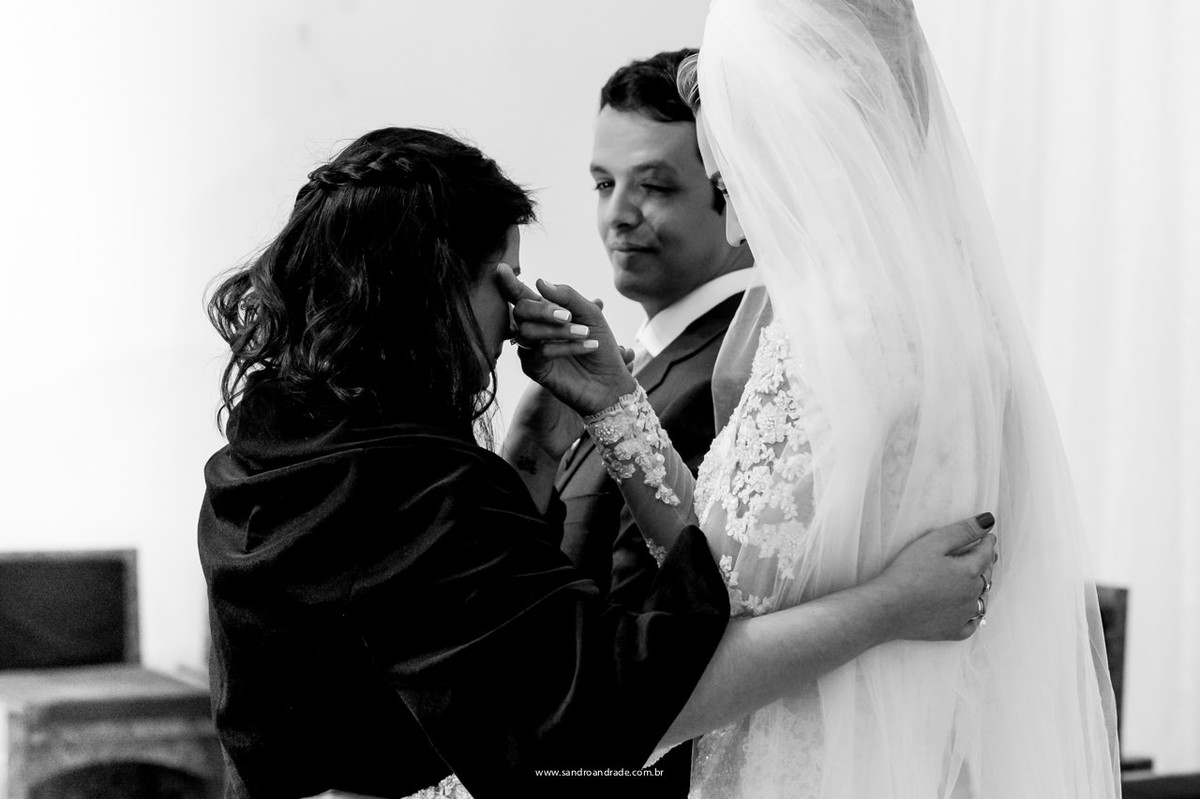 emoção, sentimento impossível de controlar, irma do noivo