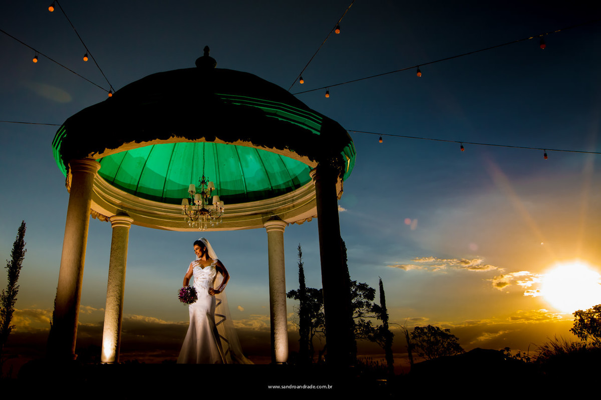 Fotografo premiado em previa de noiva na Villa Giardini