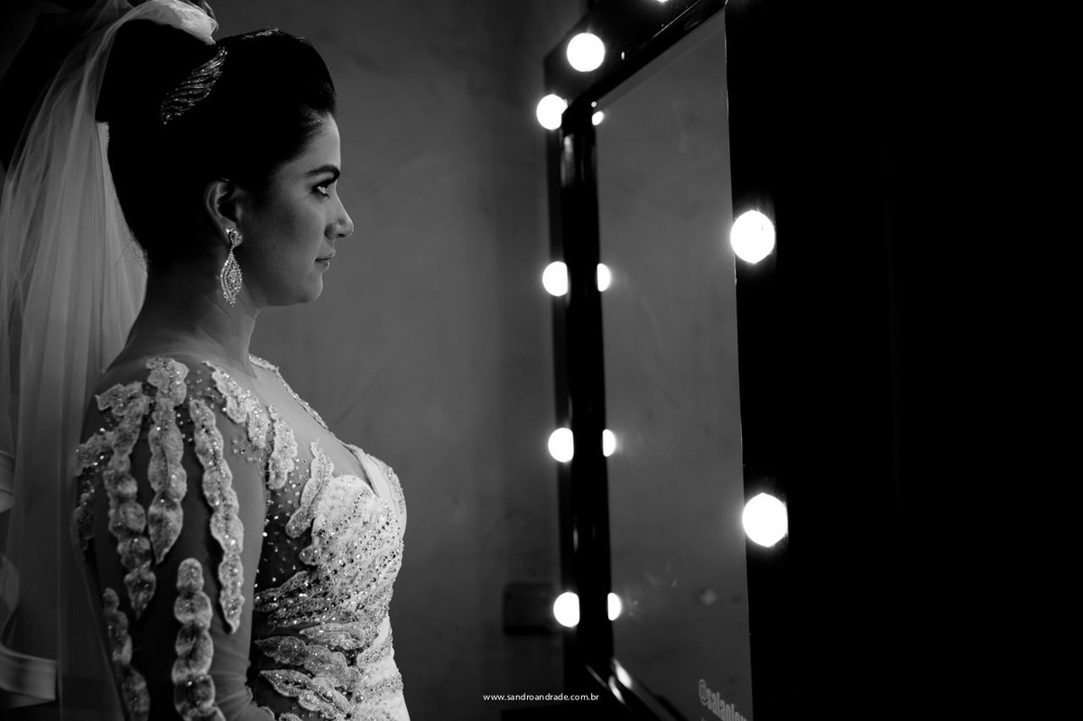 Se vendo no espelho ja com o véu