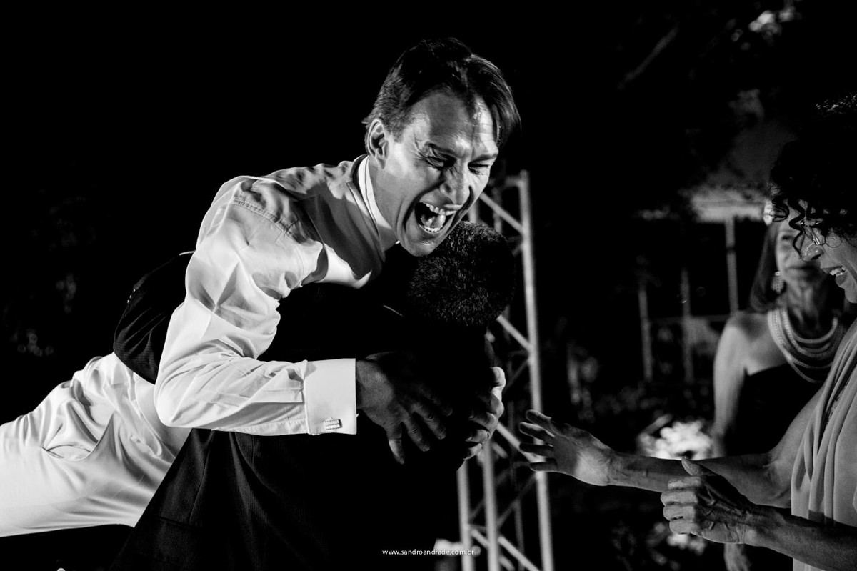 Fotografia de momento, o noivo