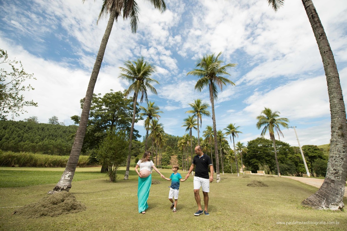 gestante country e familia em ensaio gestante feito por paula freitas fotografia em guaratingueta