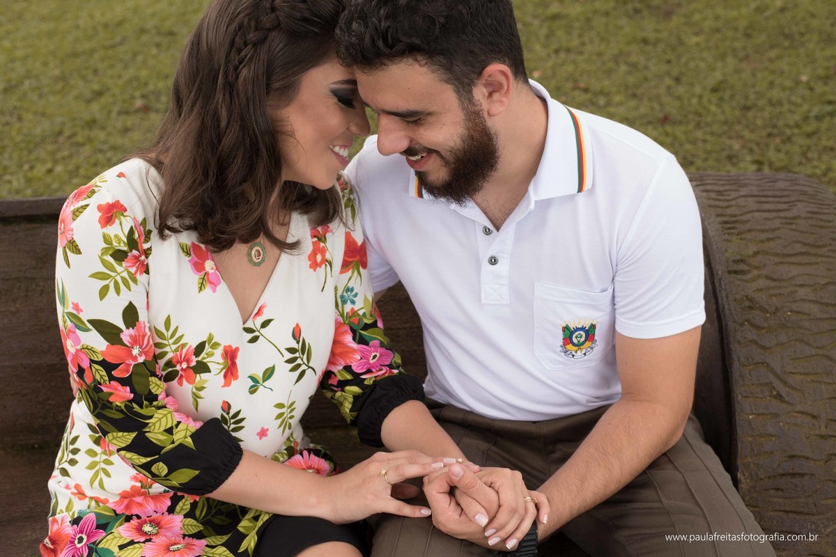 ensaio fotografico pre casamento de mariana e lucas feito na chapada dos guimarães em mato grosso fotografado por paula freitas fotografia