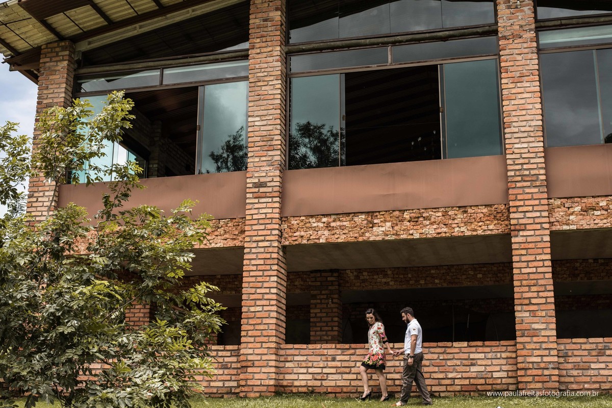 ensaio fotografico pre casamento de mariana e lucas feito na chapada dos guimarães em mato grosso fotografado por paula freitas fotografia