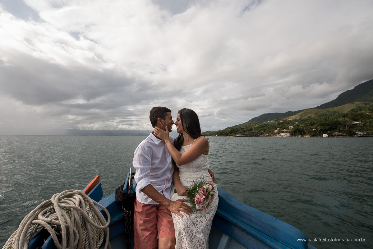 ensaio de casamento na praia