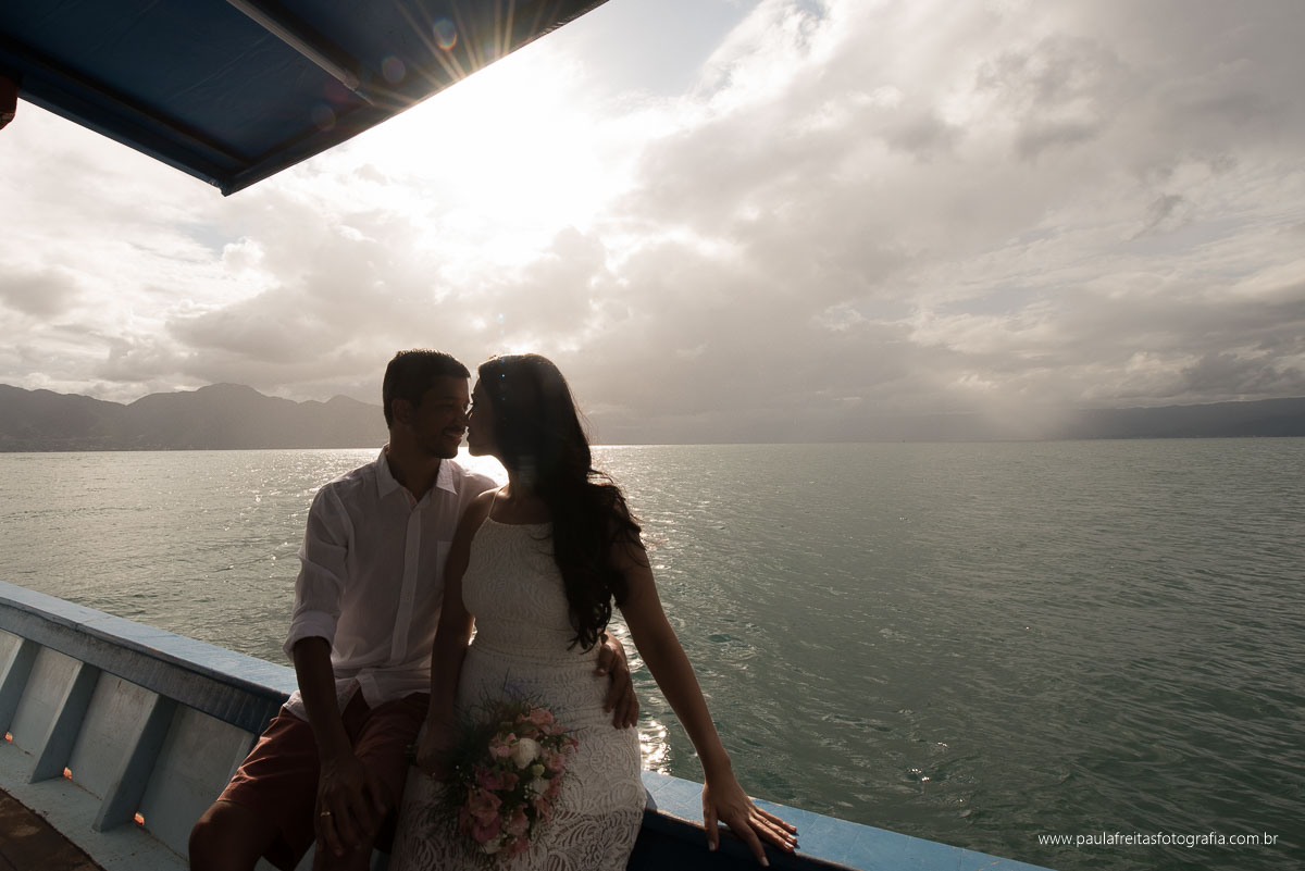 ensaio de casamento na praia
