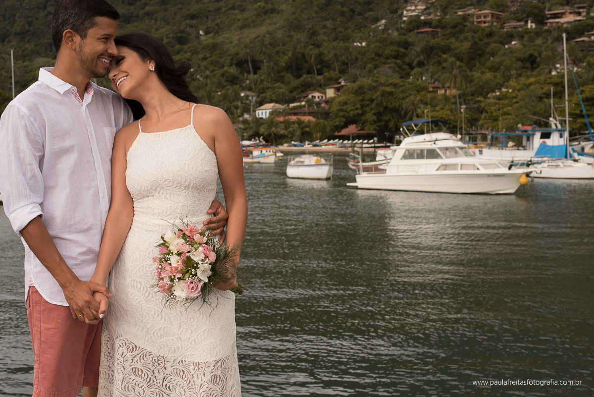 ensaio de casamento na praia