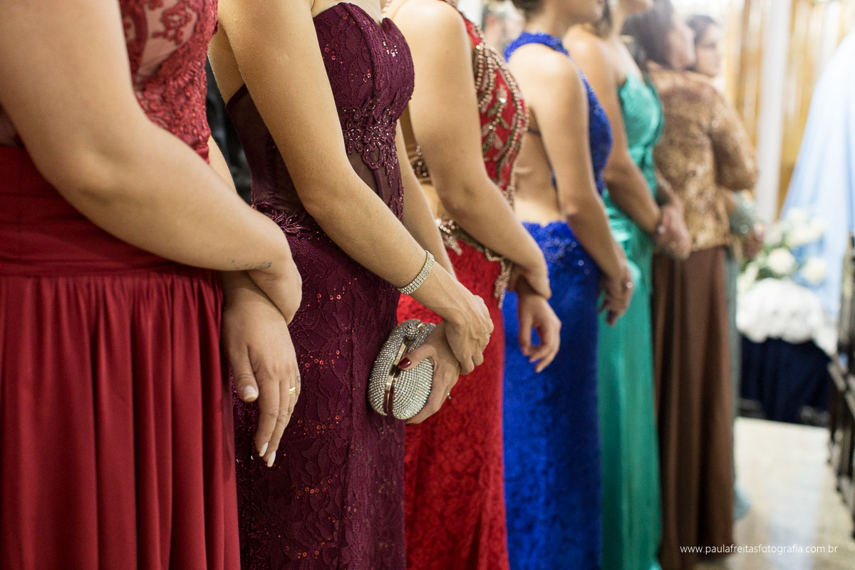 casamento de renata e ériton realizado na matriz de lorena,sp e recepção no pesqueiro recanto do bosque em lorena,sp. fotografado por paula freitas fotografia