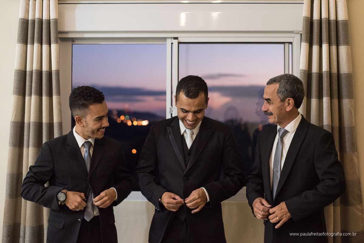 making of do noivo - noivo com o pai e irmão