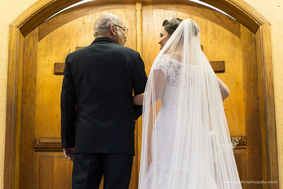 casamento em piquete sp de mariana e lucas e recepção no macaco em lorena sp fotografado por paula freitas fotografia