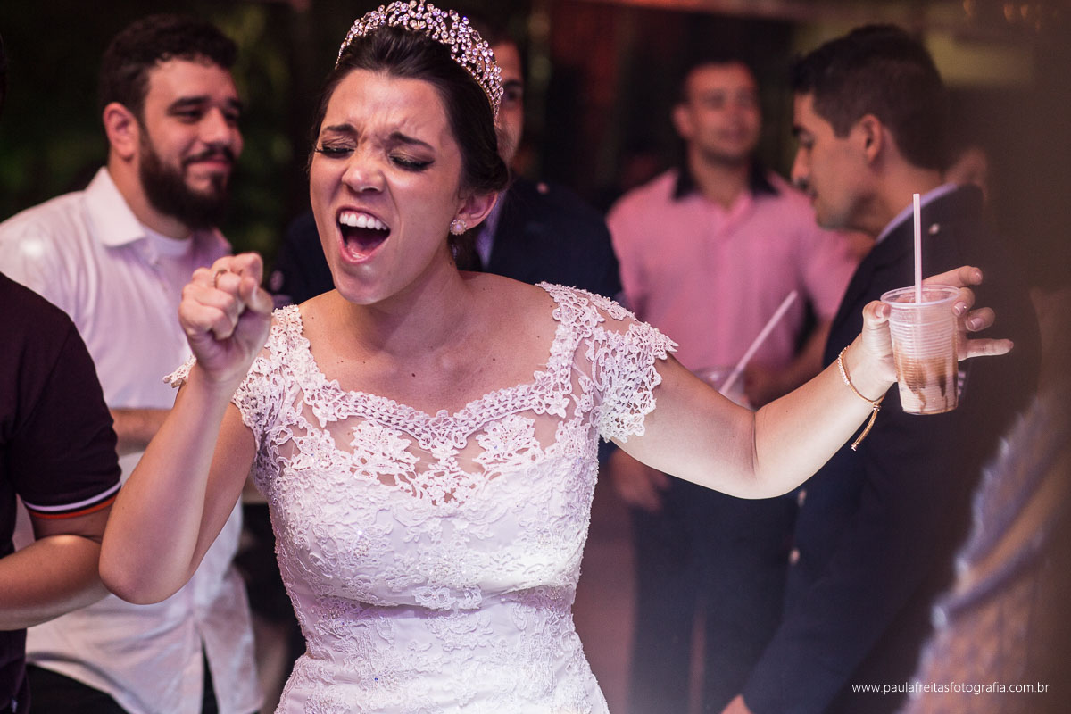casamento em piquete sp de mariana e lucas e recepção no macaco em lorena sp fotografado por paula freitas fotografia