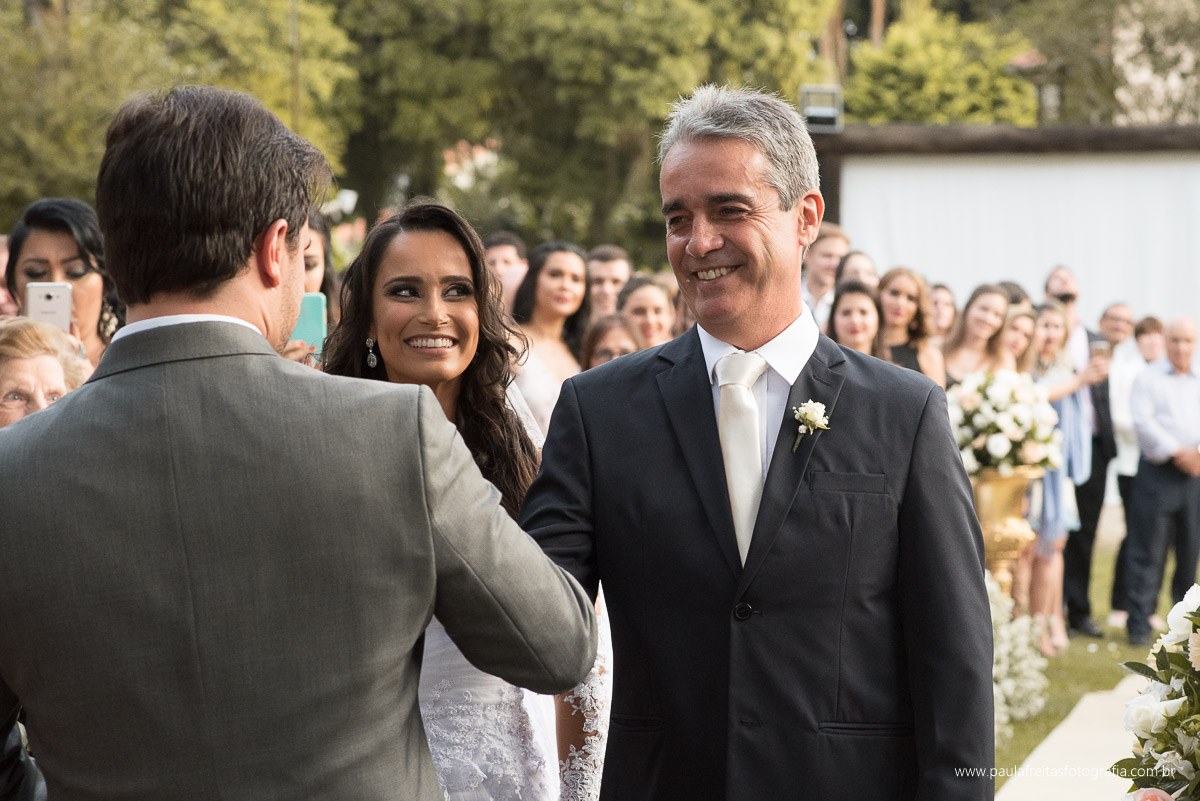 casamento de dia no aberto em guaratingueta fotografado por paula freitas fotografia