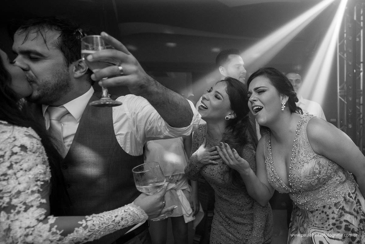 casamento de dia no aberto em guaratingueta fotografado por paula freitas fotografia