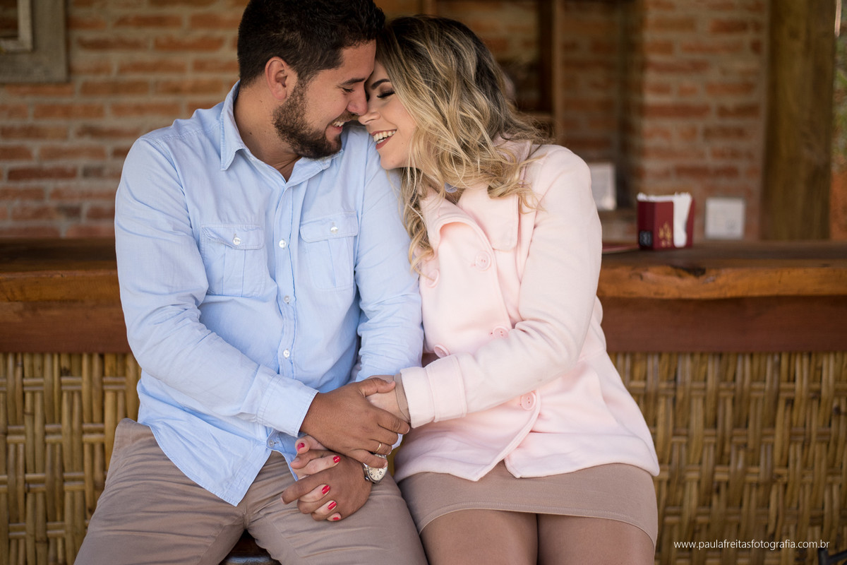 ensaio de casal pre casamento feito em cunha sp fotografado por paula freitas fotografia