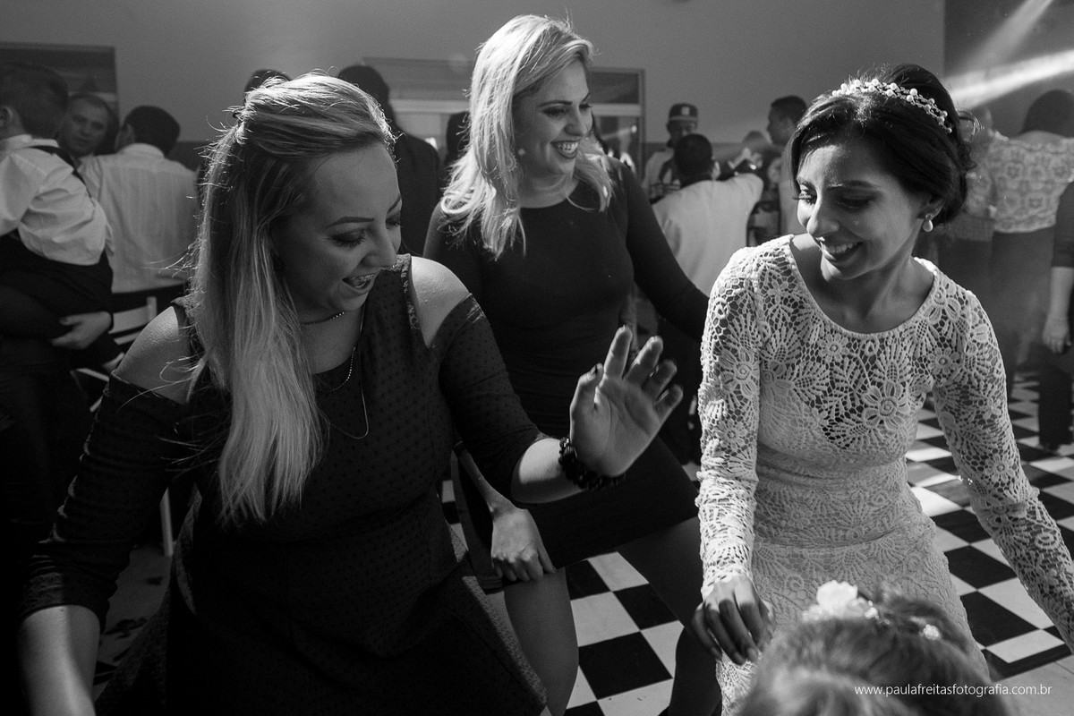 casamento no orfanato em guaratingueta fotografado por paula freitas fotografia