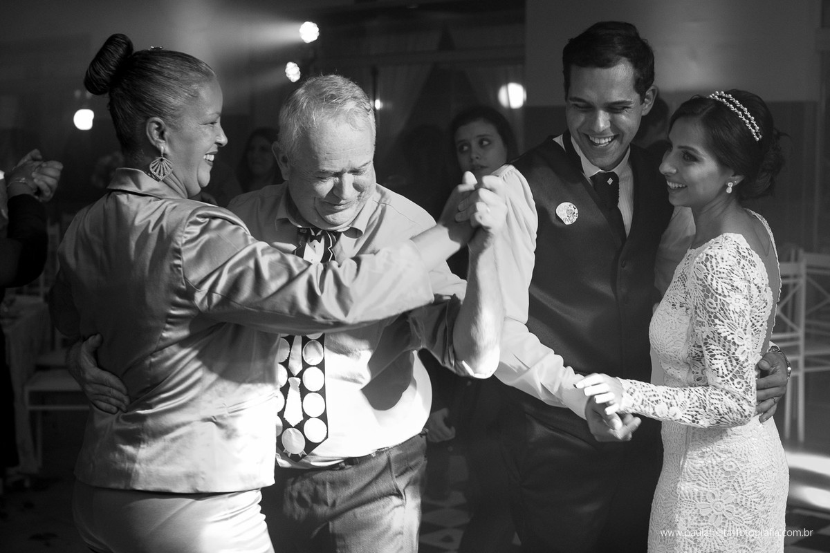 casamento no orfanato em guaratingueta fotografado por paula freitas fotografia