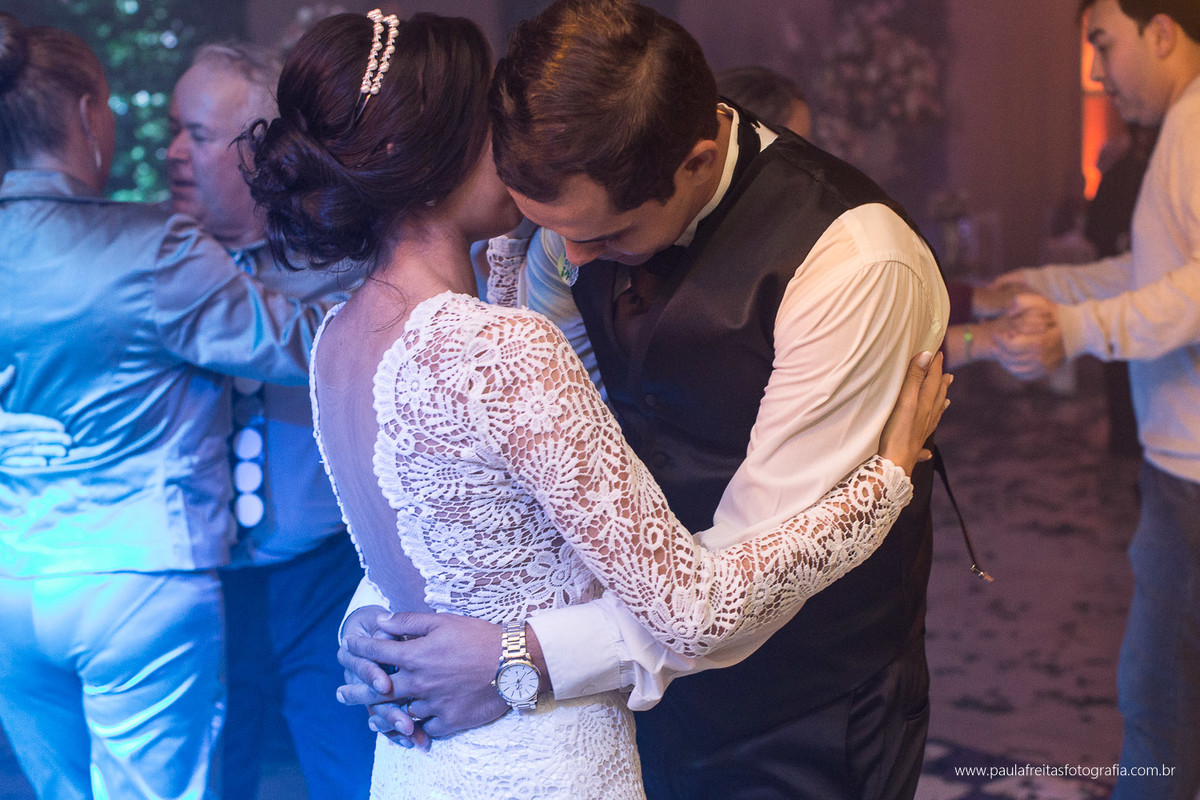 casamento no orfanato em guaratingueta fotografado por paula freitas fotografia