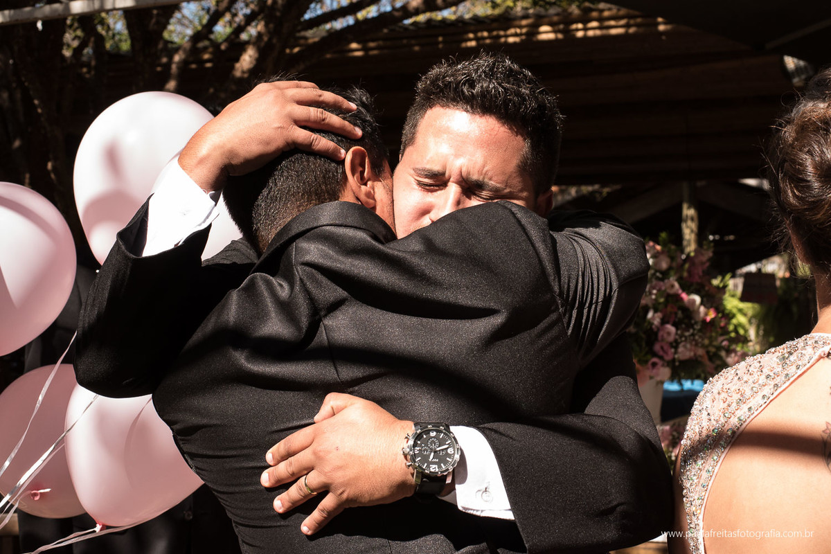 casamento de dia no restaurante da luciana em guaratingueta fotografado por paula freitas fotografia