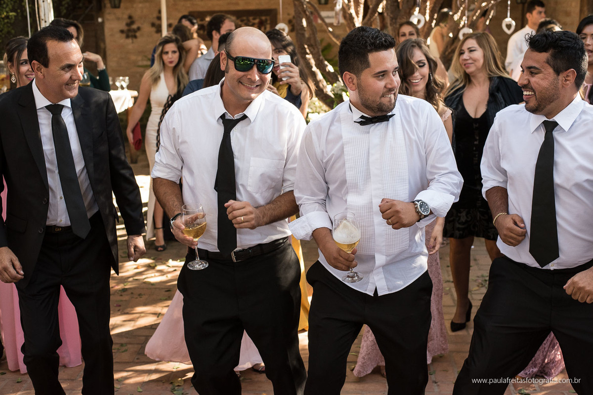casamento de dia no restaurante da luciana em guaratingueta fotografado por paula freitas fotografia