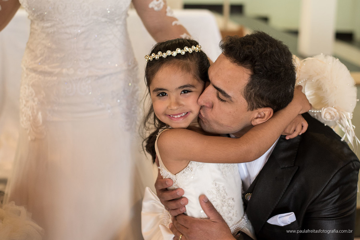 casamento de dia na igreja em cunha fotografado por paula freitas fotografia