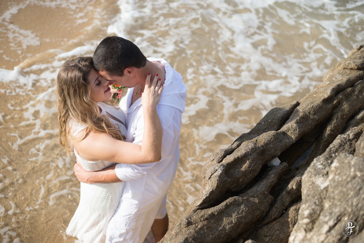 paraty-rj-trash-the-dress-thaise-e-rodrigo-fotografa-paula-freitas