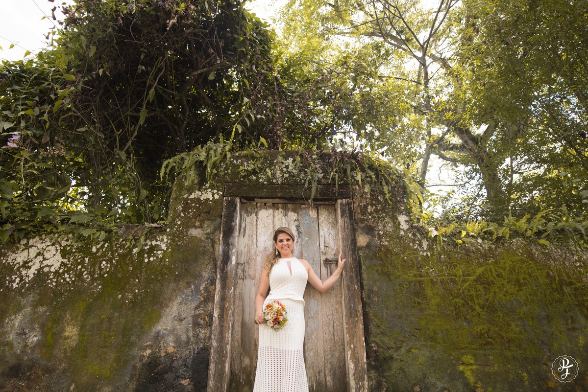 paraty-rj-trash-the-dress-thaise-e-rodrigo-fotografa-paula-freitas