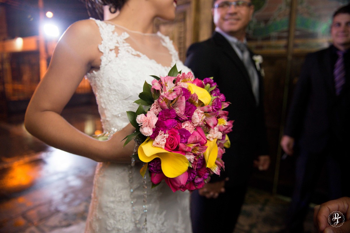 pindamonhangaba-sp-casamento-daniele-e-edgar-fotogradia-de-paula-freitas-fotografia-e-video-de-supimpa-audio-visual