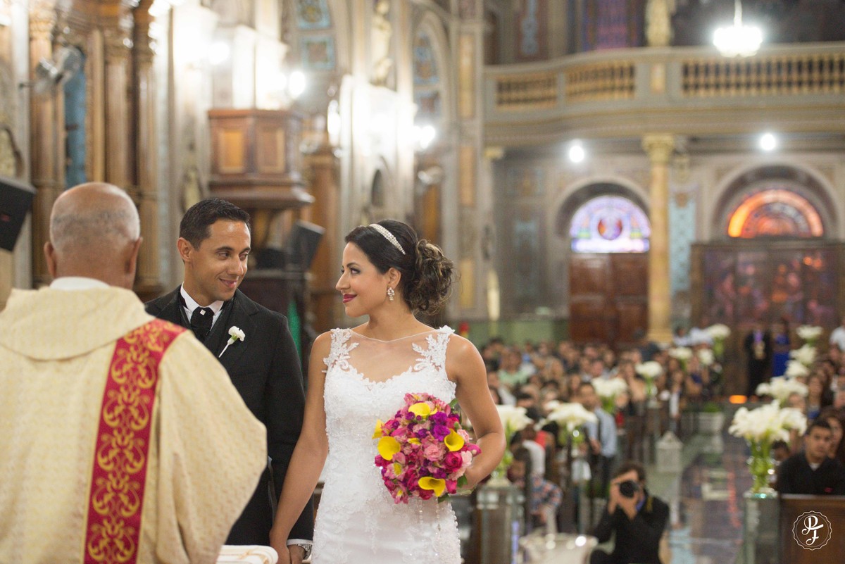 pindamonhangaba-sp-casamento-daniele-e-edgar-fotogradia-de-paula-freitas-fotografia-e-video-de-supimpa-audio-visual