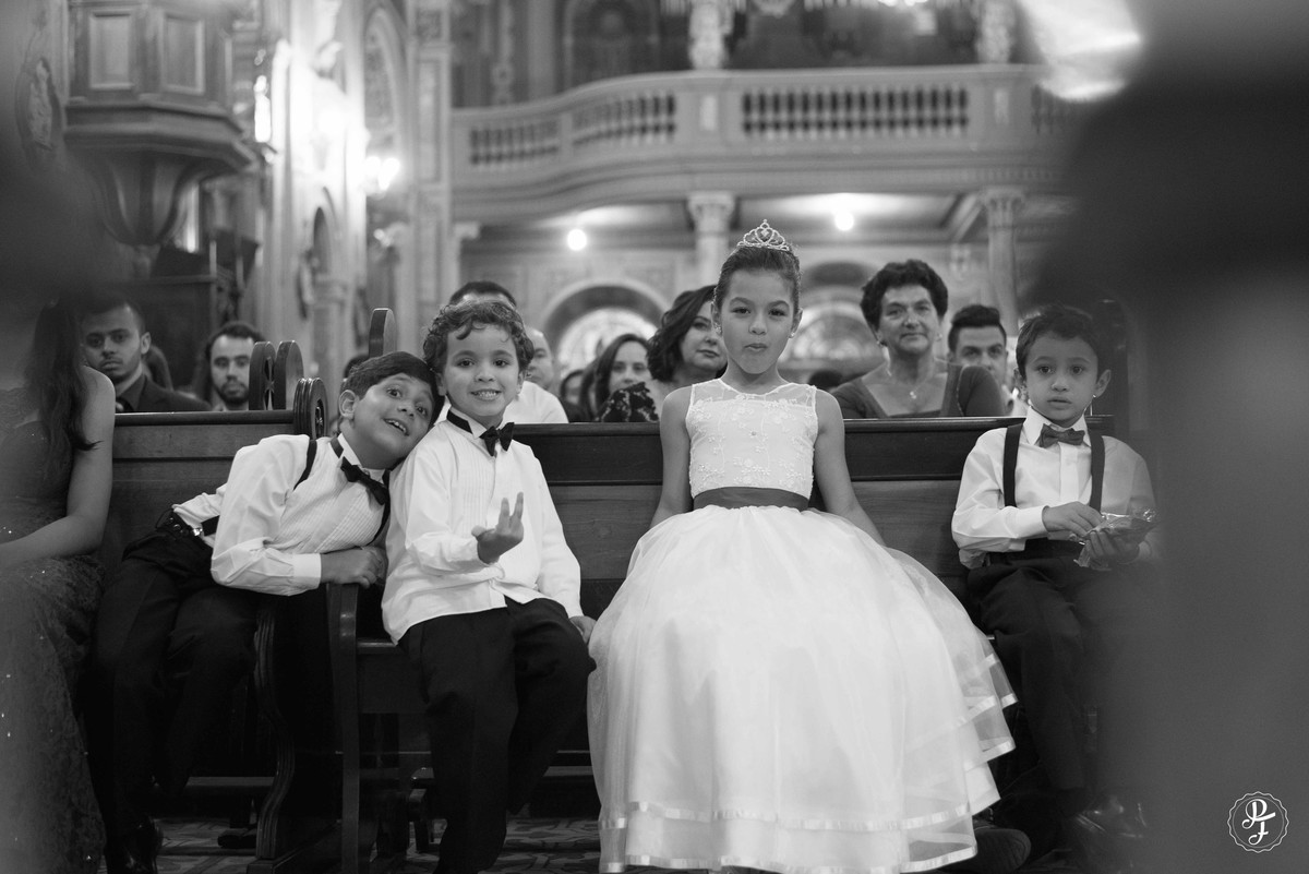 pindamonhangaba-sp-casamento-daniele-e-edgar-fotogradia-de-paula-freitas-fotografia-e-video-de-supimpa-audio-visual