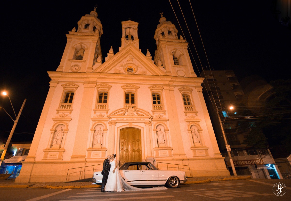 spaço-vip-casamento-de-micheli-e-aislan-em-guaratingueta-sp-fotografado-por-paula-freitas-fotografia