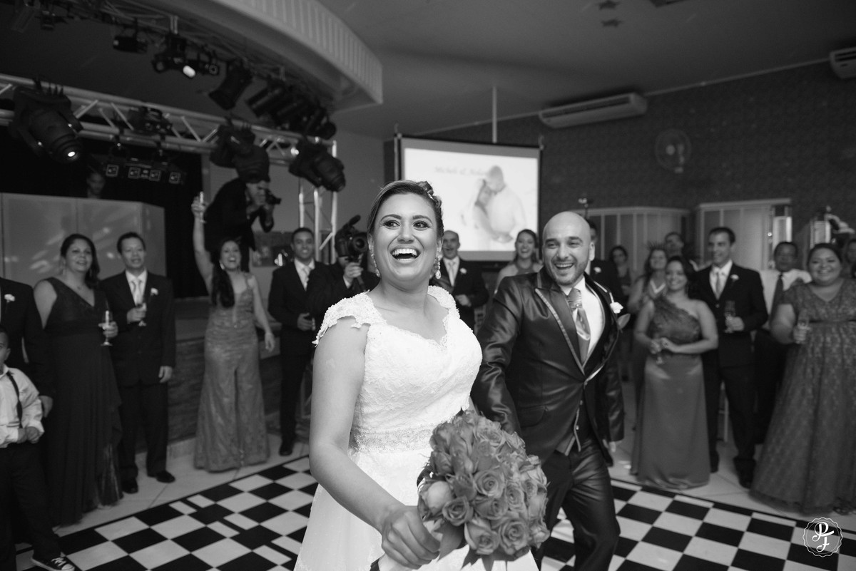 spaço-vip-casamento-de-micheli-e-aislan-em-guaratingueta-sp-fotografado-por-paula-freitas-fotografia