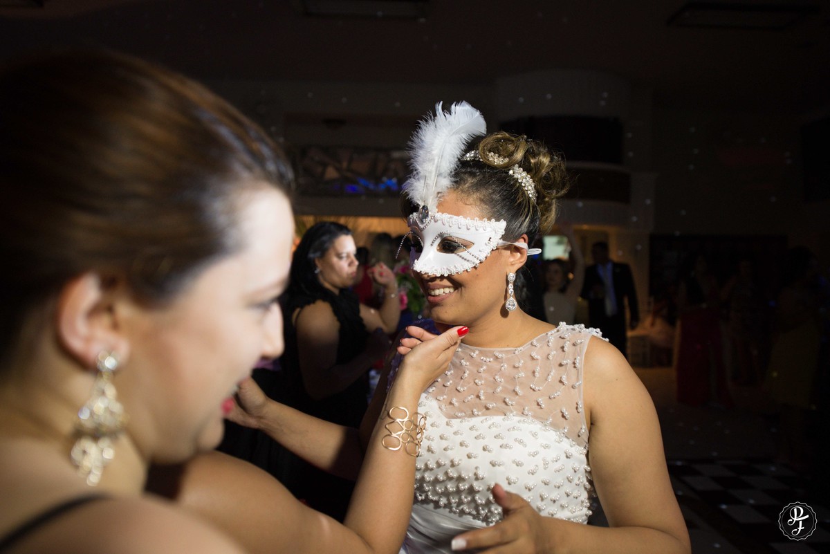 spaço-vip-casamento-de-micheli-e-aislan-em-guaratingueta-sp-fotografado-por-paula-freitas-fotografia