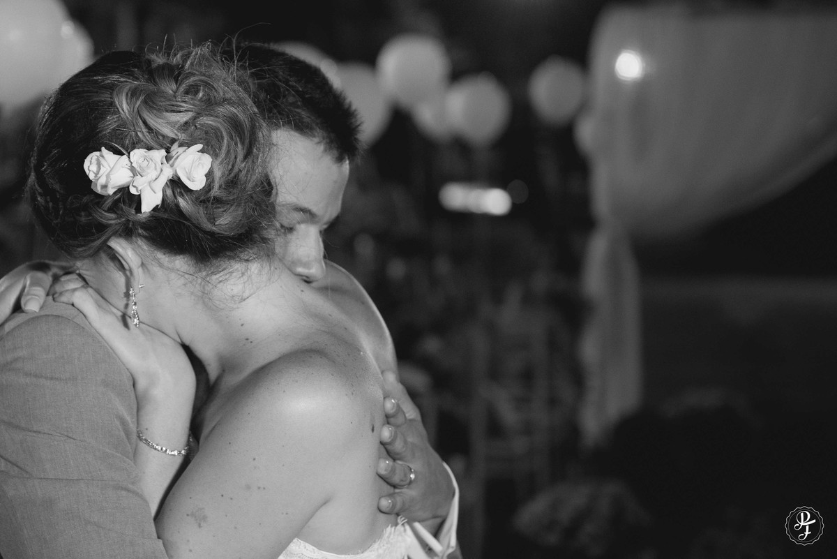 recanto-vip-guaratingueta-sp-casamento-fabiana-e-evandro-fotografado-por-paula-freitas-fotografia