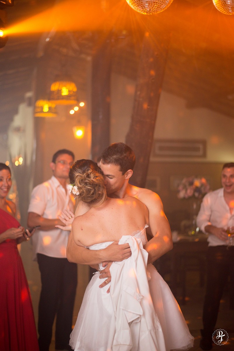 recanto-vip-guaratingueta-sp-casamento-fabiana-e-evandro-fotografado-por-paula-freitas-fotografia