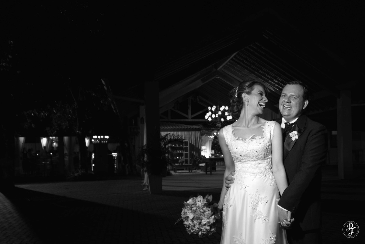 recanto-do-bosque-guaratingueta-casamento-luana-e-marcelo-fotografado-por-paula-freitas-fotografia