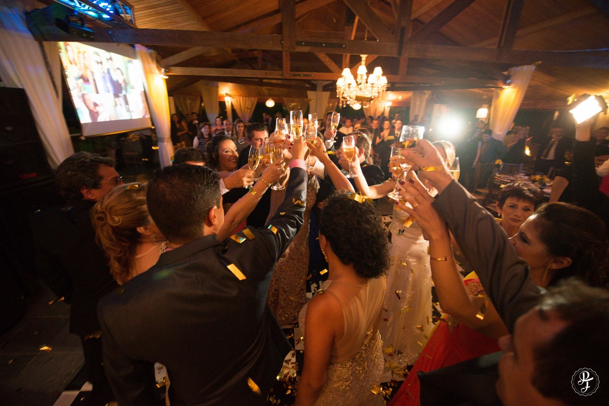 recanto-do-bosque-guaratingueta-casamento-luana-e-marcelo-fotografado-por-paula-freitas-fotografia