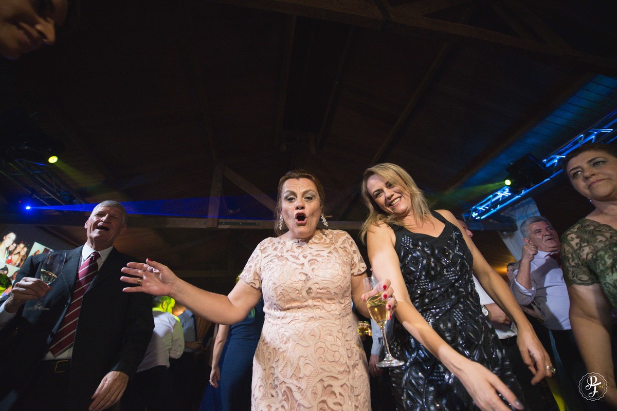 recanto-do-bosque-guaratingueta-casamento-luana-e-marcelo-fotografado-por-paula-freitas-fotografia