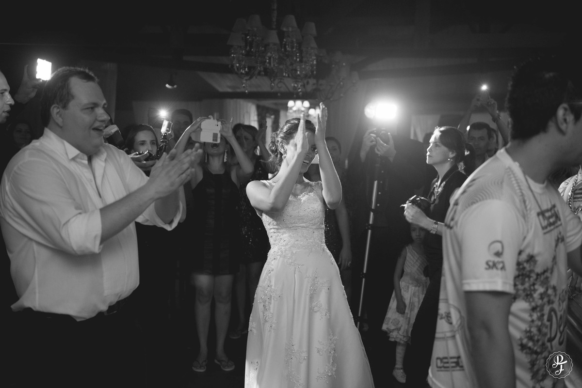 recanto-do-bosque-guaratingueta-casamento-luana-e-marcelo-fotografado-por-paula-freitas-fotografia