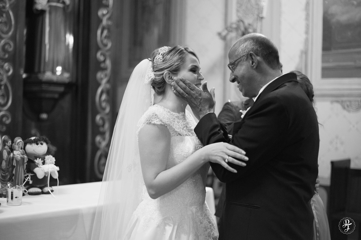 spaço-vip-guaratingueta-sp-casamento-paula-e-fernando-na-igreja-nossa-senhora-das-graças-de-guaratingueta-fotografado-por-paula-freitas-fotografia