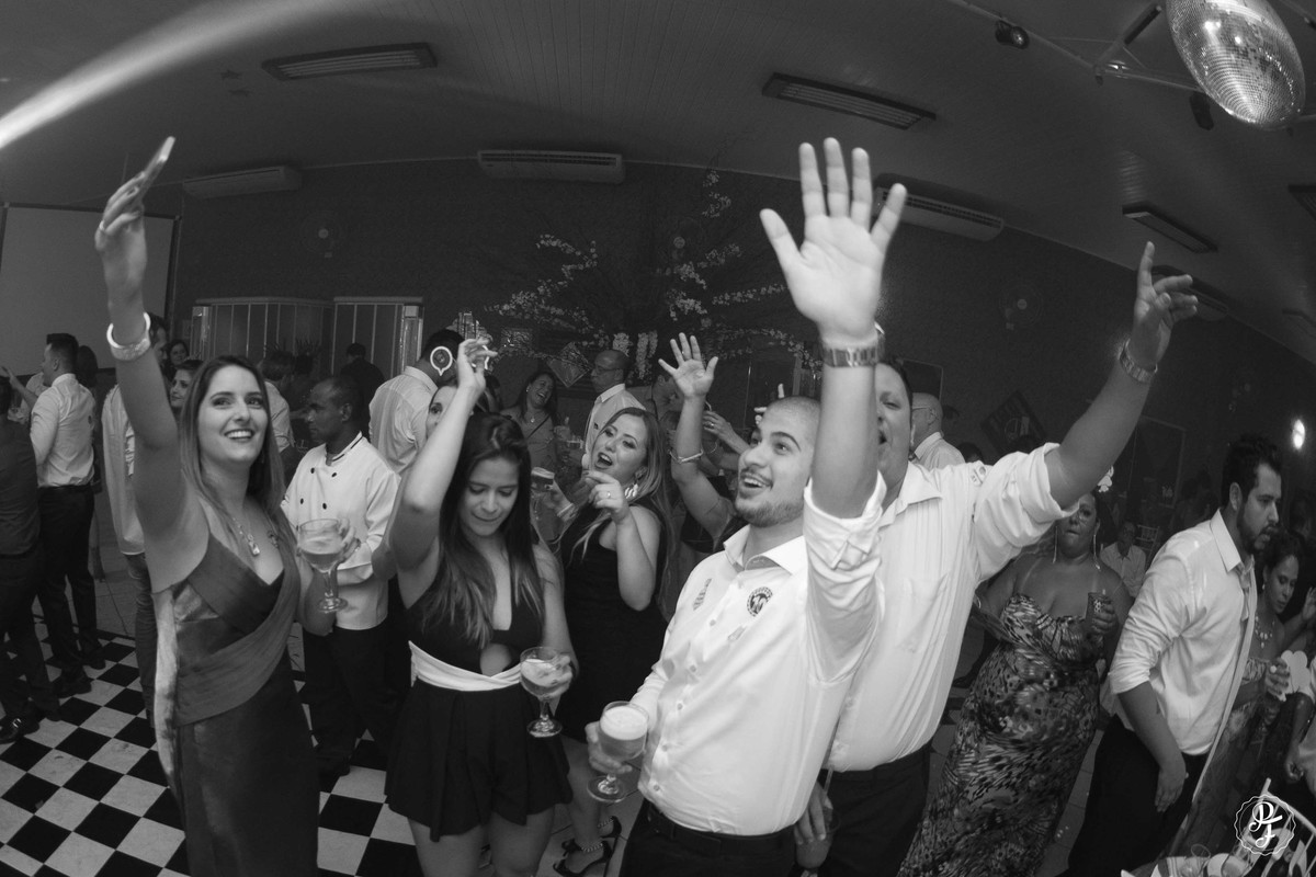 spaço-vip-guaratingueta-sp-casamento-paula-e-fernando-na-igreja-nossa-senhora-das-graças-de-guaratingueta-fotografado-por-paula-freitas-fotografia