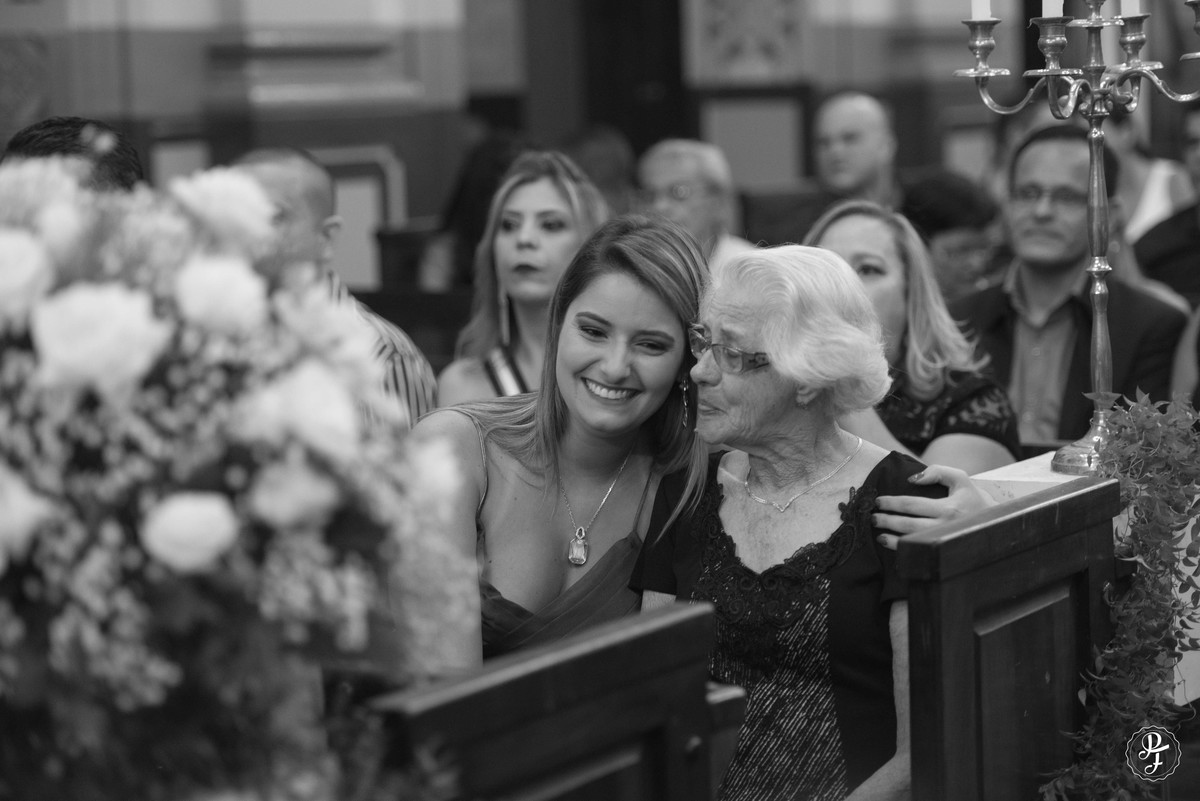 spaço-vip-guaratingueta-sp-casamento-paula-e-fernando-na-igreja-nossa-senhora-das-graças-de-guaratingueta-fotografado-por-paula-freitas-fotografia