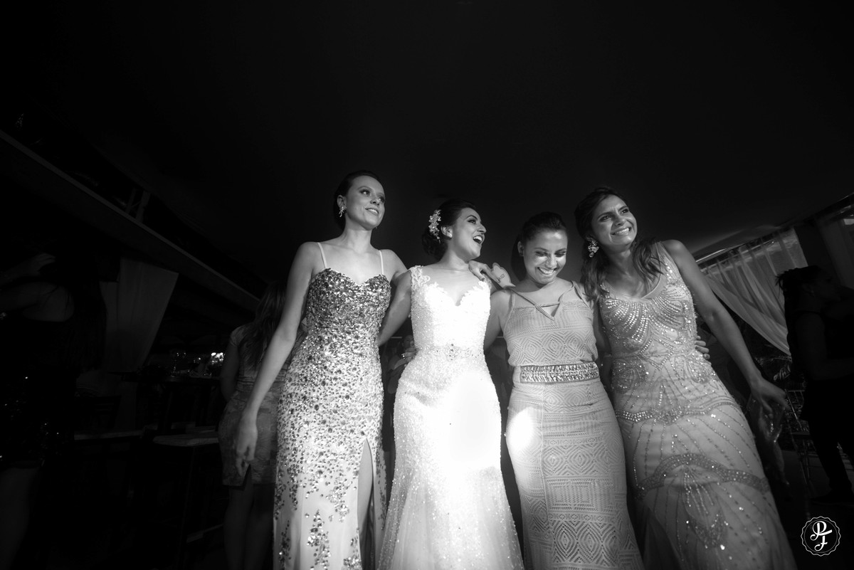 casamento-em-guaratingueta-sp-cerimonia-no-clube-dos-500-e-recepção-no-recanto-do-bosque-camila-e-sandro-fotografados-por-paula-freitas-fotografia