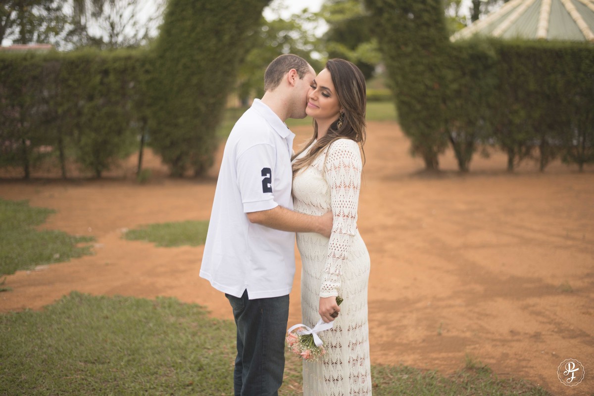 pre-wedding-de-raiane-e-daniel-feito-em-guaratingueta-sp-fotografados-por-paula-freitas-fotografia