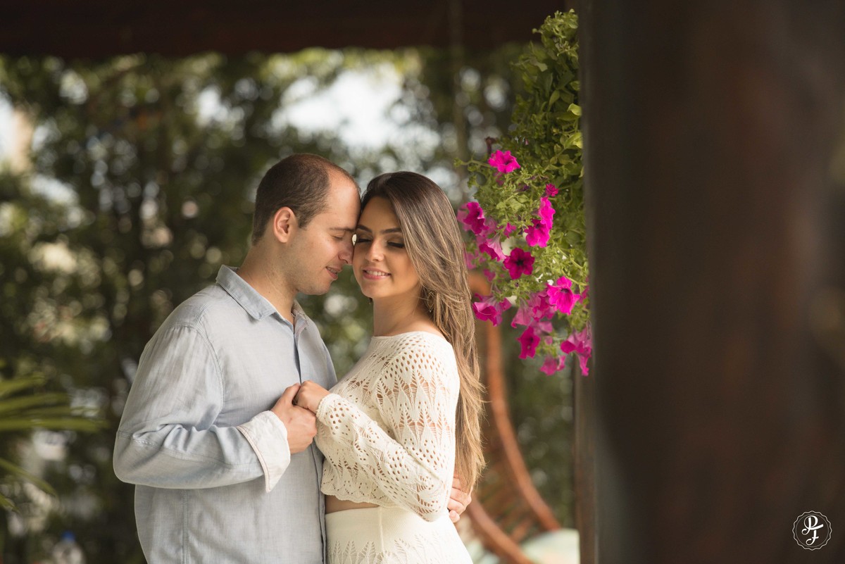 pre-wedding-de-raiane-e-daniel-feito-em-guaratingueta-sp-fotografados-por-paula-freitas-fotografia